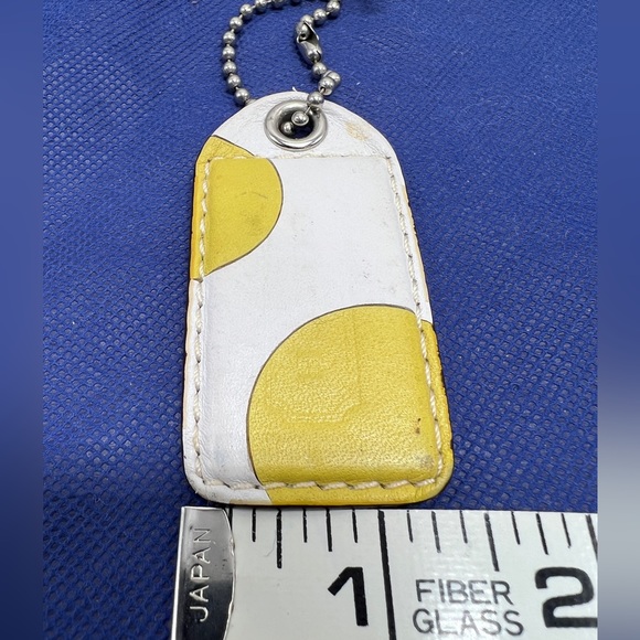 COACH White Yellow Leather Hang Tag KEY FOB 3" Large Charm - Picture 2 of 6